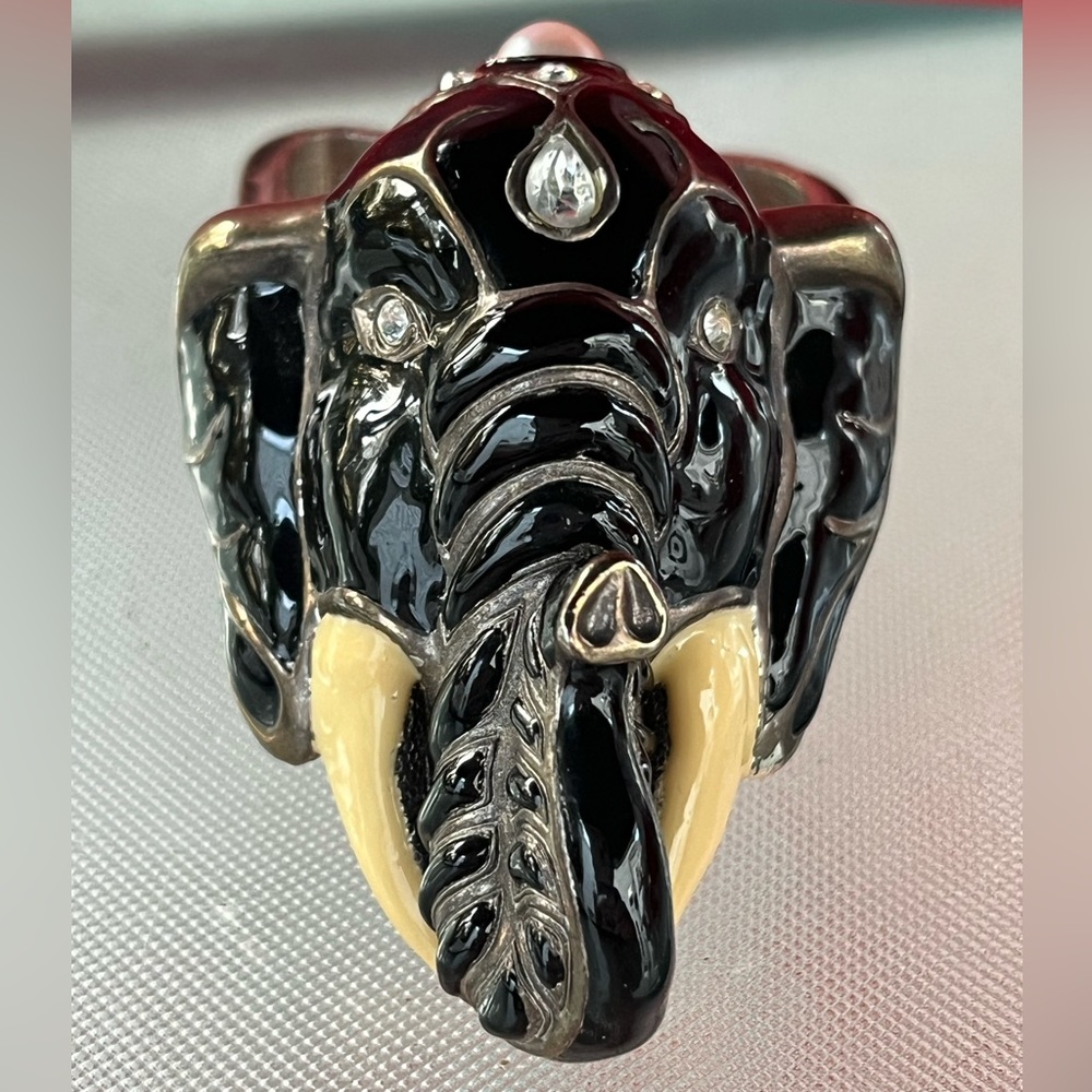 ** Edgar Berebi Limited Edition Black Elephant Brooch & Trinket Box